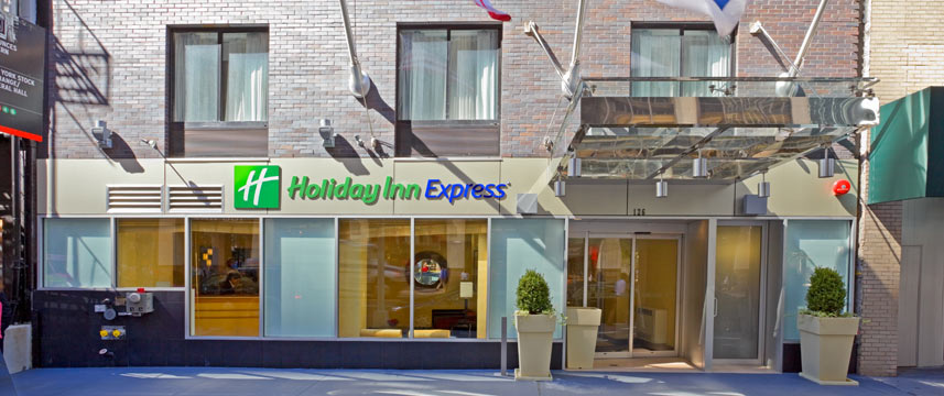 Holiday Inn Express Wall Street - Entrance