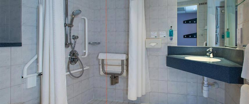 Holiday Inn Express Wandsworth Accessible Bathroom