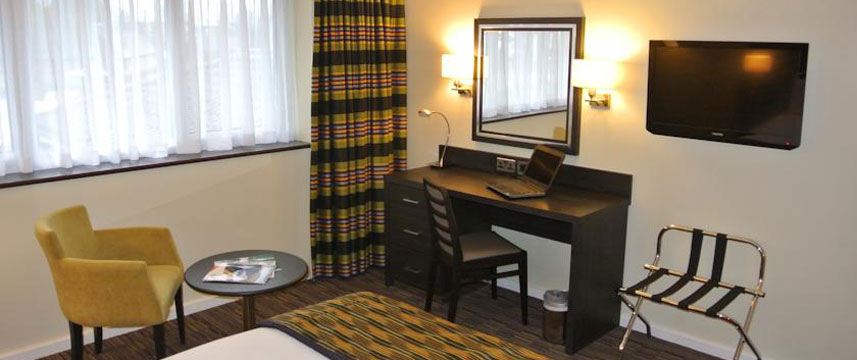 Holiday Inn Gatwick Worth Double Room Holiday Inn Gatwick Worth Double Room