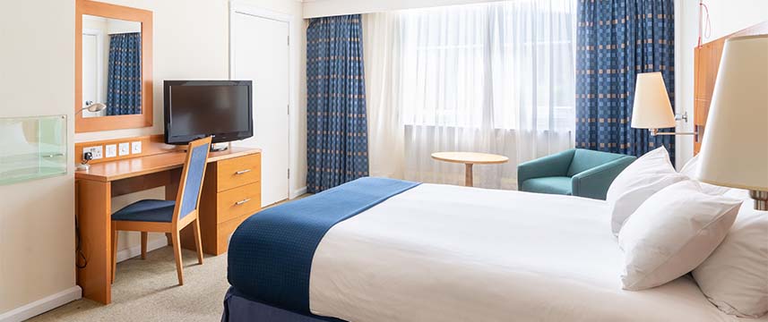 Holiday Inn Gloucester Cheltenham - Accessible Room