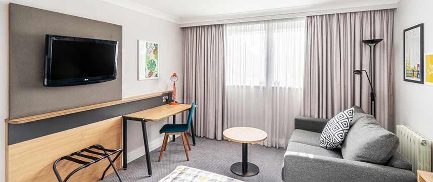 Holiday Inn Hemel Hempstead Premium Room Holiday Inn Hemel Hempstead Premium Room
