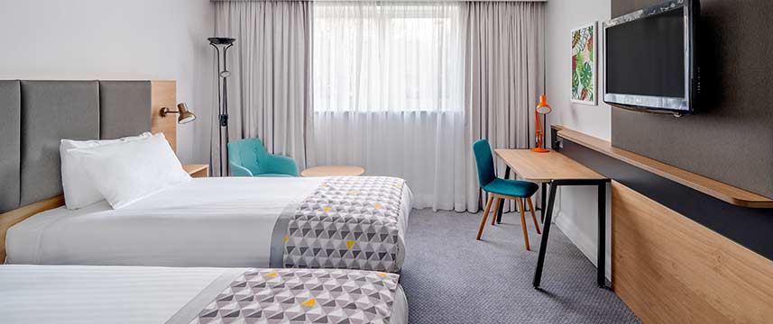 Holiday Inn Hemel Hempstead Twin Room Holiday Inn Hemel Hempstead Twin Room