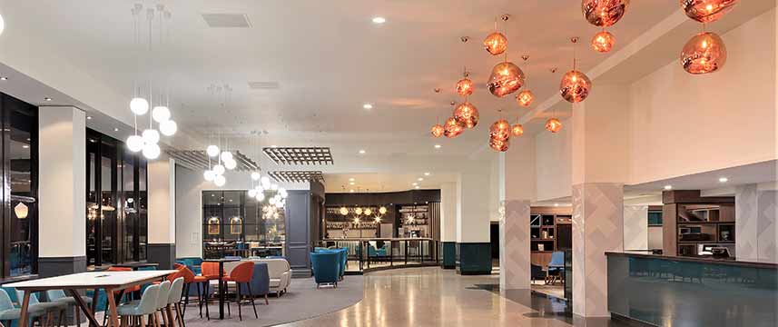Holiday Inn Kensington Forum Lobby Holiday Inn Kensington Forum Lobby