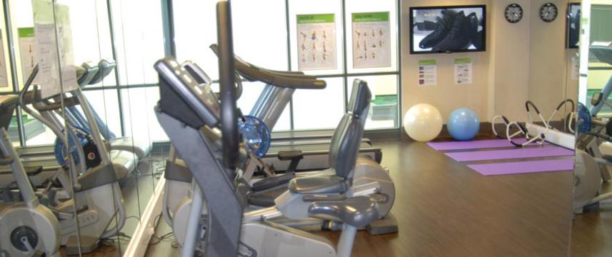 Holiday Inn Kingston South - Gym Holiday Inn Kingston South - Gym