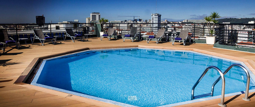 Holiday Inn Lisbon - Pool
