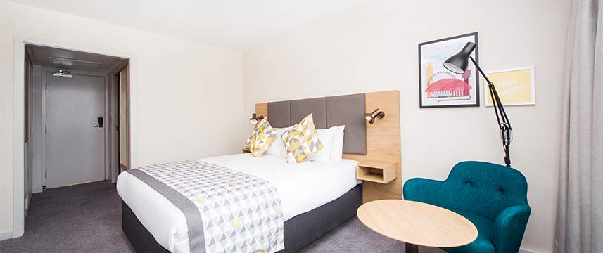 Holiday Inn London - Gatwick Airport - Accessible Room