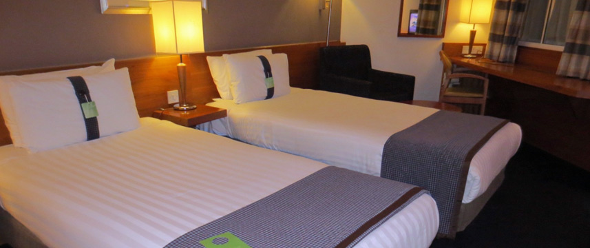 Holiday Inn London Heathroe T5 Twin Holiday Inn London Heathroe T5 Twin