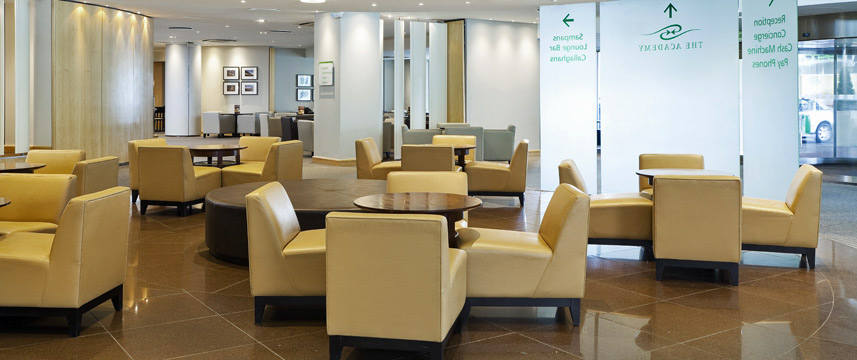 Holiday Inn London Heathrow M4 Jct4 Lobby Holiday Inn London Heathrow M4 Jct4 Lobby