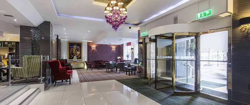 Holiday Inn London Oxford Circus - Entrance Holiday Inn London Oxford Circus - Entrance