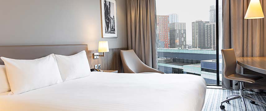 Holiday Inn London West - Premium Room Holiday Inn London West - Premium Room