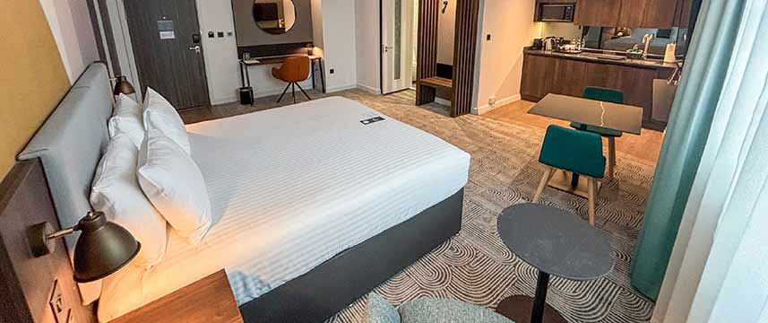 Holiday Inn London Whitechapel - Suite Holiday Inn London Whitechapel - Suite