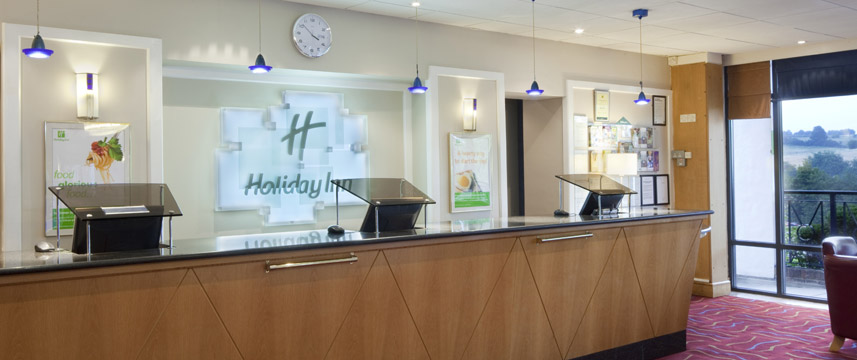 Holiday Inn Luton South - Reception