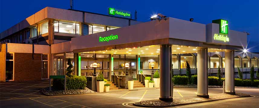 Holiday Inn Maidenhead Windsor - Exterior Night Holiday Inn Maidenhead Windsor - Exterior Night