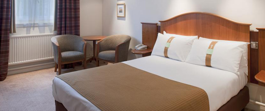 Holiday Inn Manchester Airport Bedroom Double