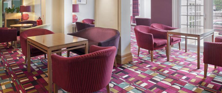 Holiday Inn Manchester Airport Lounge