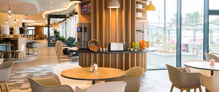 Holiday Inn Paris CDG Airport Restaurant Holiday Inn Paris CDG Airport Restaurant