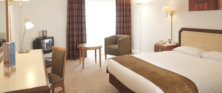 Holiday Inn Plymouth - Double Bedroom Holiday Inn Plymouth - Double Bedroom