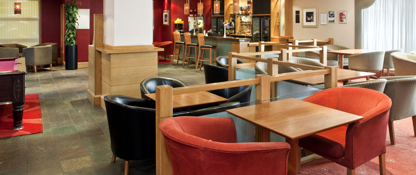 Holiday Inn Plymouth - Sports Bar Holiday Inn Plymouth - Sports Bar