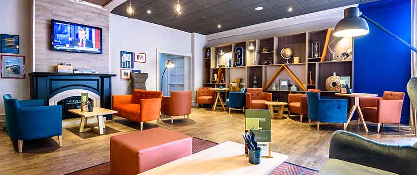 Holiday Inn Portsmouth - Lobby Lounge