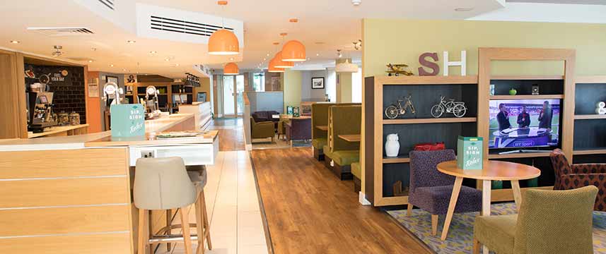 Holiday Inn Slough Windsor Bar Area Holiday Inn Slough Windsor Bar Area