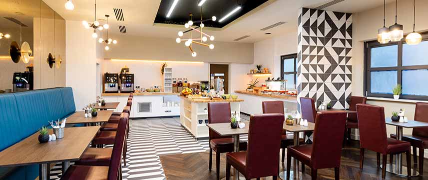 Holiday Inn York City Centre - Breakfast Room Holiday Inn York City Centre - Breakfast Room