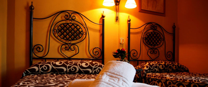 Hostal Dalis - Guest Room Hostal Dalis - Guest Room