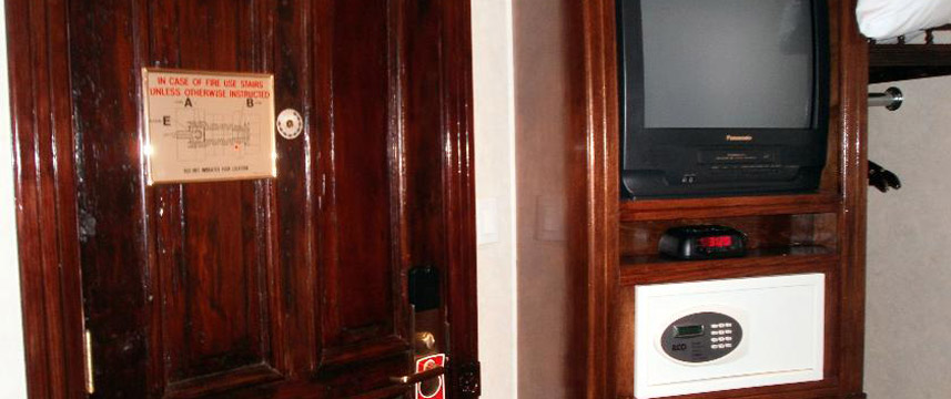 Hotel 17 - Room Facilities Hotel 17 - Room Facilities