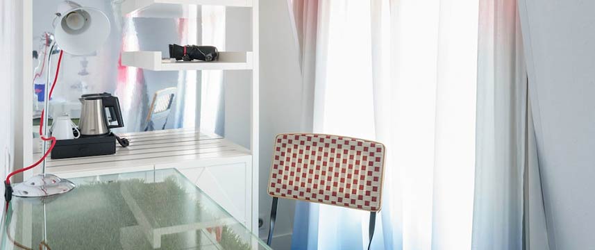 Hotel 34B - Guest Room Hotel 34B - Guest Room
