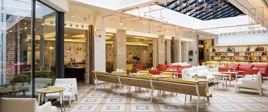 Hotel 34B - Lobby Hotel 34B - Lobby