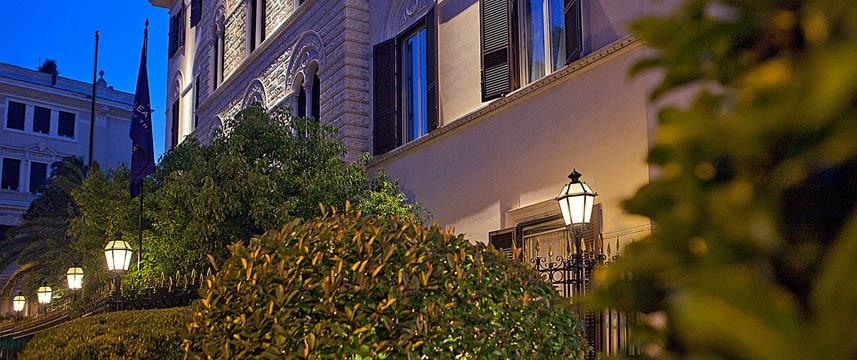 Hotel Aldrovandi Palace Exterior