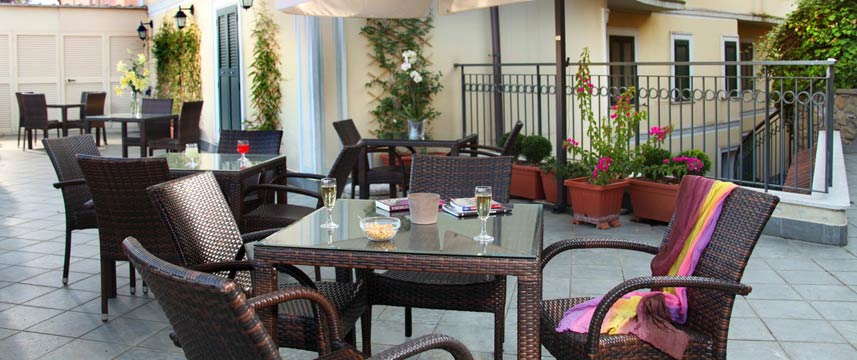 Hotel Alessandrino - Outside Hotel Alessandrino - Outside