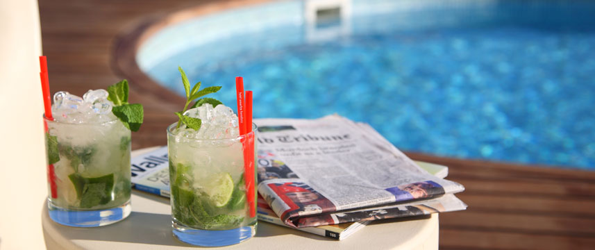 Hotel America Barcelona - Pool Bar Hotel America Barcelona - Pool Bar