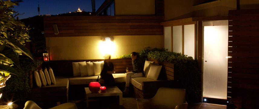 Hotel America Barcelona - Terrace by night Hotel America Barcelona - Terrace by night