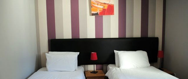 Hotel Apartments Edinburgh Waterfront Twin Room