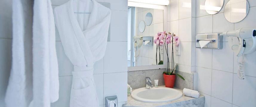 Hotel Augustin - Astotel - Bathroom