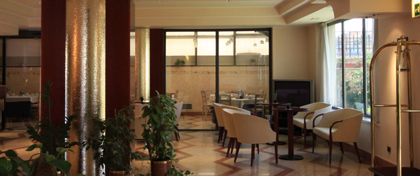 Hotel Aureliano Lobby