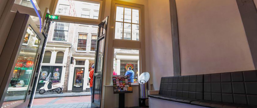 Hotel CC - Entrance Hotel CC - Entrance