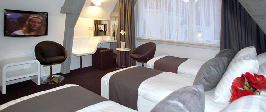 Hotel CC - Triple Bedroom