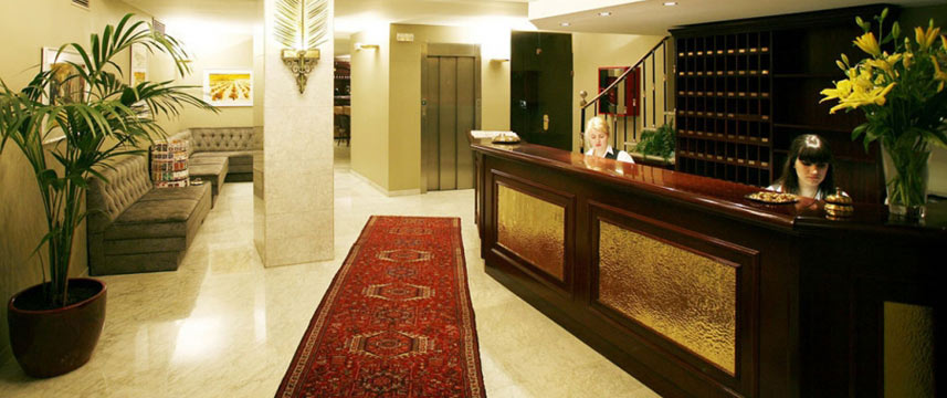 Hotel Caledonian - Reception Hotel Caledonian - Reception