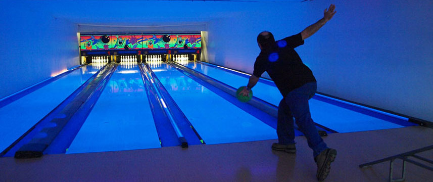 Hotel California - Bowling Alley