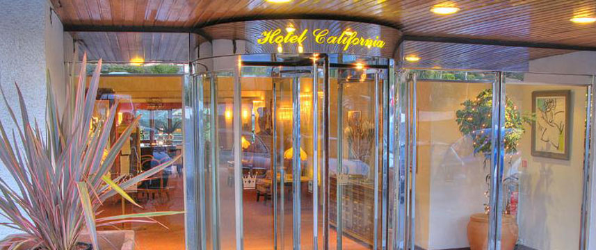 Hotel California - Entrance