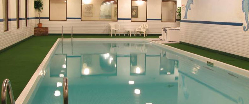 Hotel California - Swimming Pool