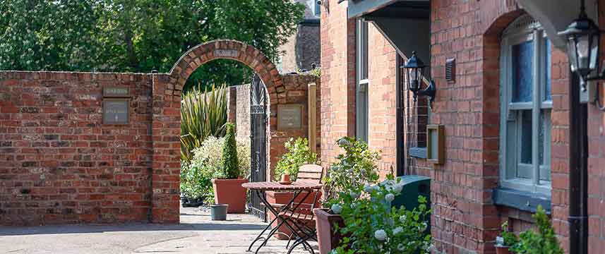 Hotel Clementine - Garden Entrance Hotel Clementine - Garden Entrance