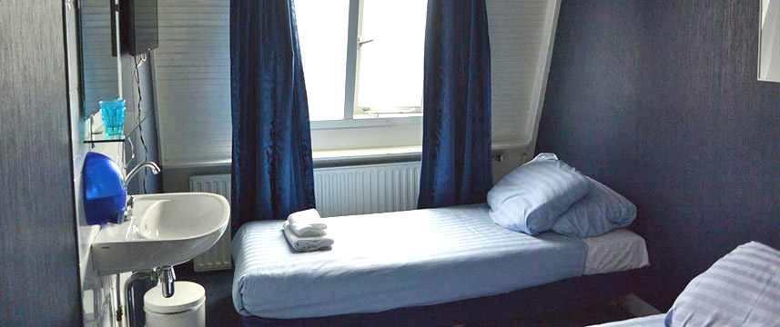 Hotel Crystal - Twin Room Hotel Crystal - Twin Room