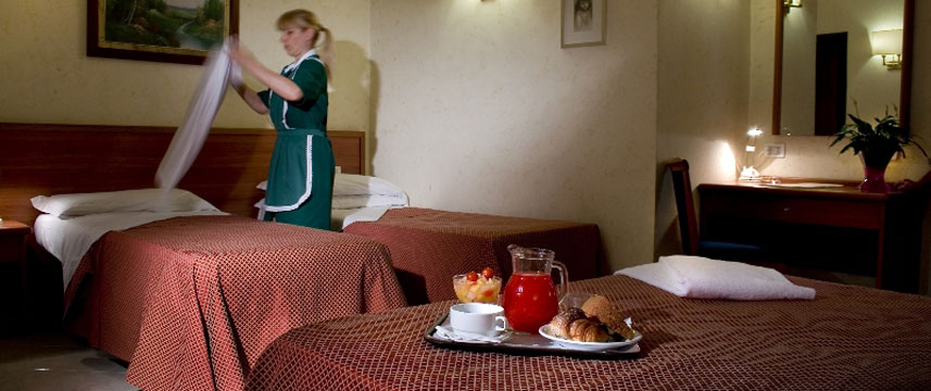 Hotel Delle Muse - Bedroom Family Hotel Delle Muse - Bedroom Family