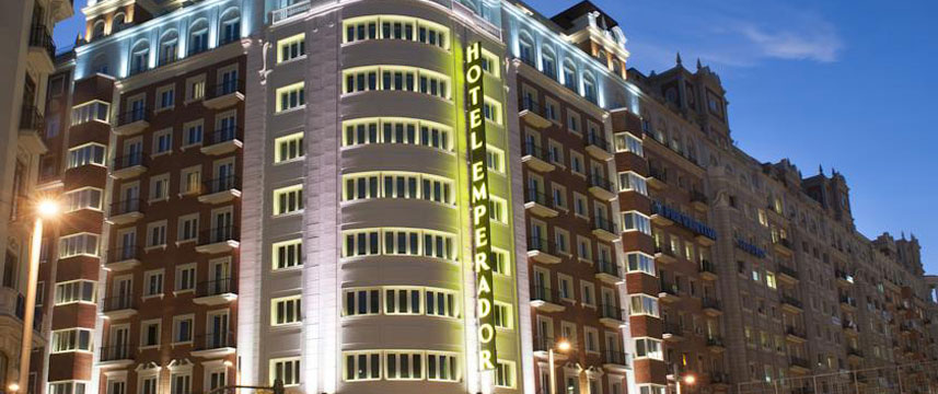 Hotel Emperador - Exterior Night Hotel Emperador - Exterior Night