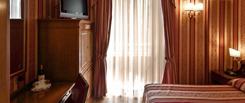 Hotel Gambrinus - Bedroom Double