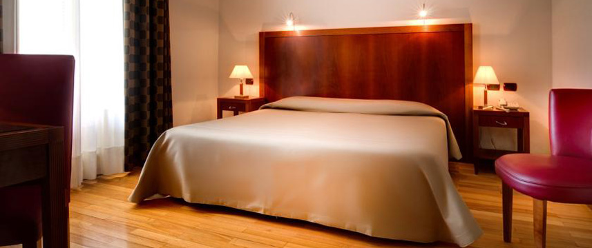 Hotel Genova - Double Room Hotel Genova - Double Room