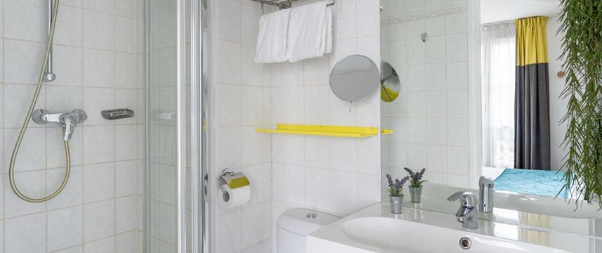 Hotel George - Bathroom Hotel George - Bathroom