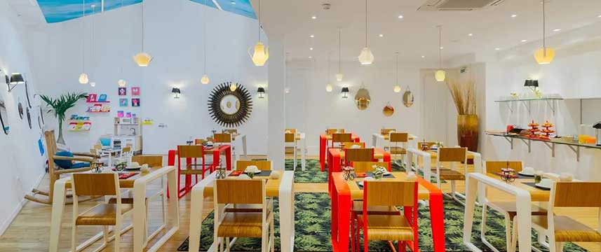 Hotel George - Breakfast Room Hotel George - Breakfast Room